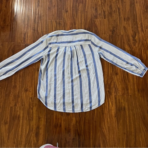 Rails Eloise Tristan Striped Button Down Shirt Blue White Womens size medium - Picture 15 of 15